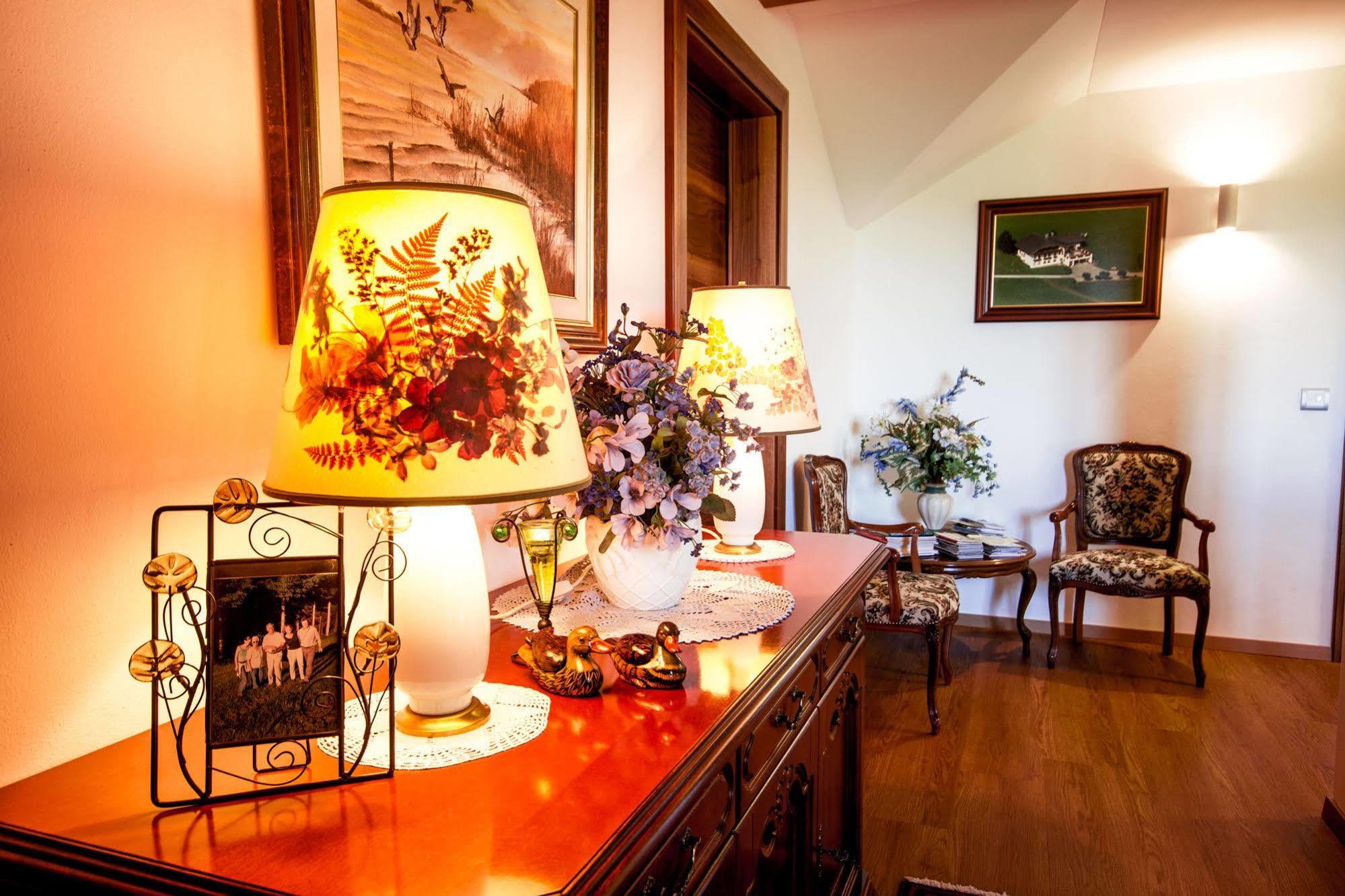 Gaestehaus Stabauer Mondsee Extérieur photo